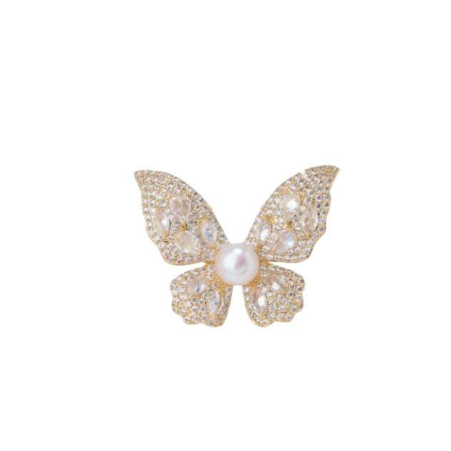 Elegant Butterfly Pearl Brooch - Women's High-End Niche Jewelry Pin