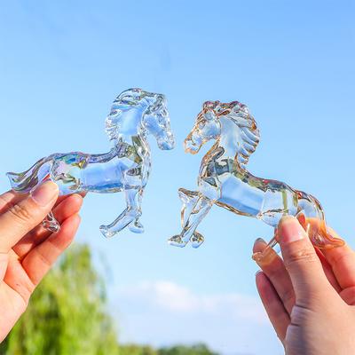 2026 Soška Koně Zvěrokruhu Feng Shui Kolekce Křišťálová Lehká Luxusní Kůň Lapač Slunce Ornament Domácí Stolní Dekorace