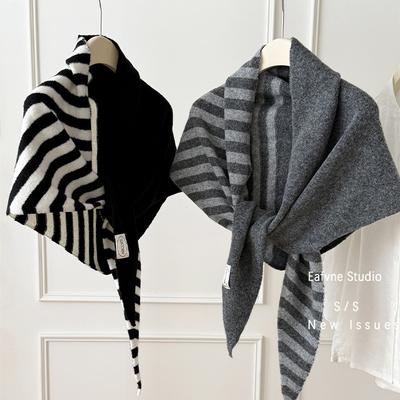 Colorblock Gestreifter Einfacher Gestrickter Großer Dreiecksschal für Damen Vielseitiger Frühjahrs- und Herbst-Nackenschutz Warmer Schal für Außen