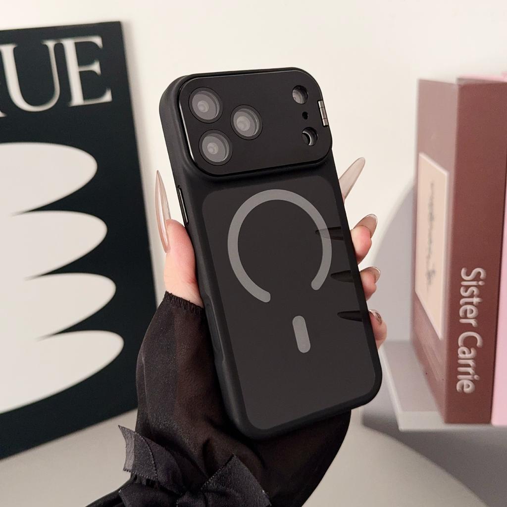 Lens holder, suitable for Apple 18promax mobile phone case, 16 seconds magnetic attraction, large window ip18 all-inclusive 14 anti-drop.