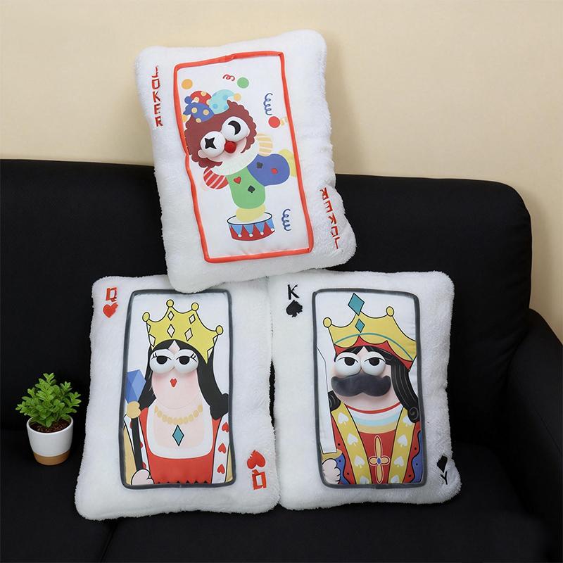40cm Cartoon Kreative Spielkarten Plüschpuppe Kissen J Q K Joker König Dame Karten Plüschtier Heimdekoration Geschenk Für Kinder