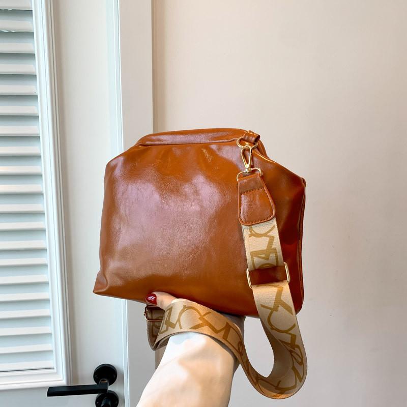 

Елегантна м яка сумка-відро з ПУ для жінок з унікальною кольоровою блоковою строчкою для повсякденного стилю дубильна кора