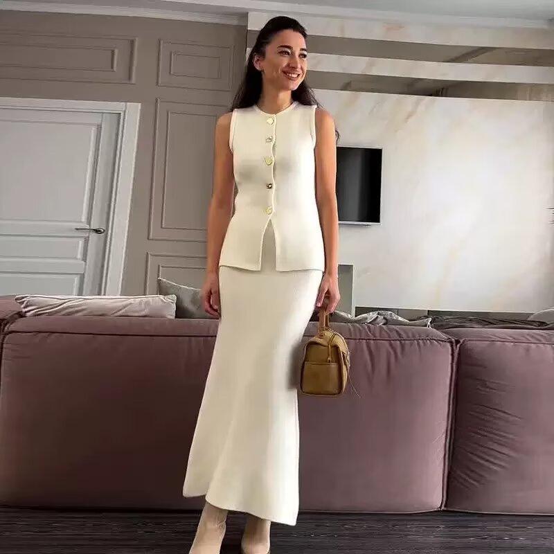 2025 Summer Women's Solid Color Sleeveless Top & Slim Fit Skirt Set