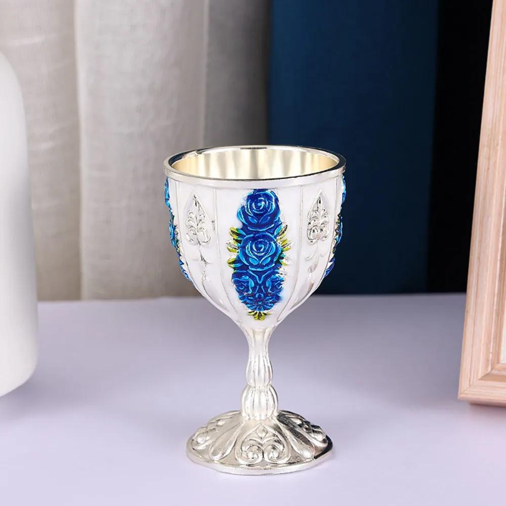 Creative Retro Wine Glasses European Style Metal Champagne Glasses Spirit Vodka Drinkware Dinnerware Goblet Bar Home Decor