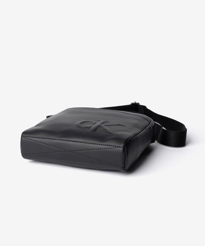 Shoulder Bag LV04D3248G BOLD CK REPORTER [Calvin Klein] Men's BLACK/Black [Used]