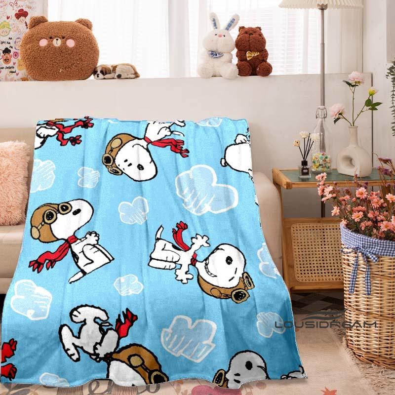 New Comic-Themed Snoopy Flannel Blanket — Ultra-Soft, Warm, and Plush Throw — Perfect for Home, Bedroom, Bed, Sofa, and Travel