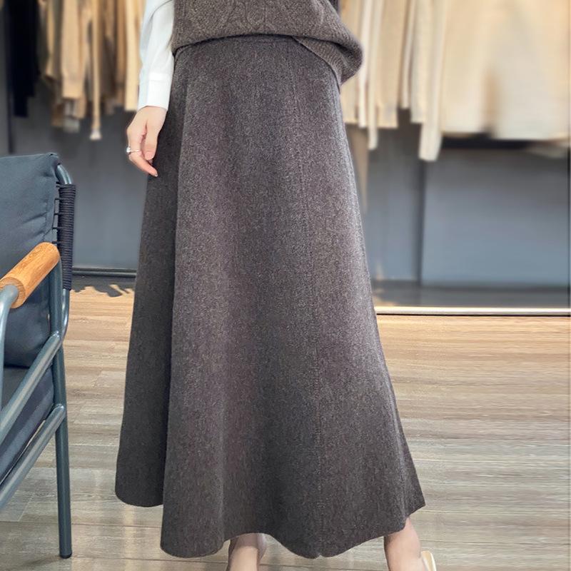 Women s High-Waist Wool Knit Midi Skirt, A-line, Solid Color, Autumn/Winter 2026 Medium