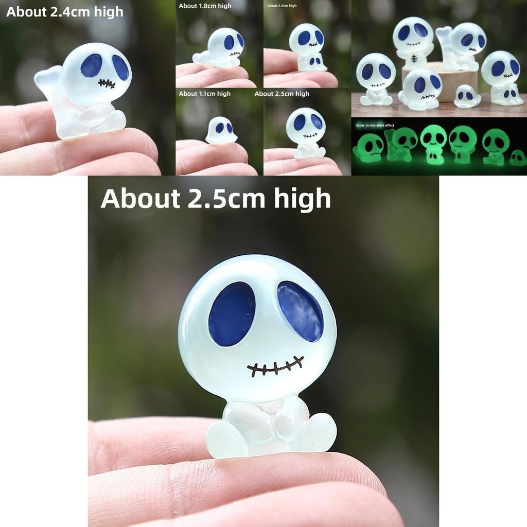 Mini Ghost Resin Figure With Visual Development And Craft Scene For Kids And Adult Collectors