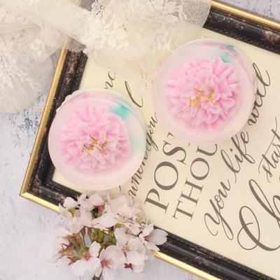 Shining Day Carnation Handmade Soap Parents' Day Teacher's Day Gift 110g + 2pcs Gift Packaging, Pink Carnation, 110g, 2pcs