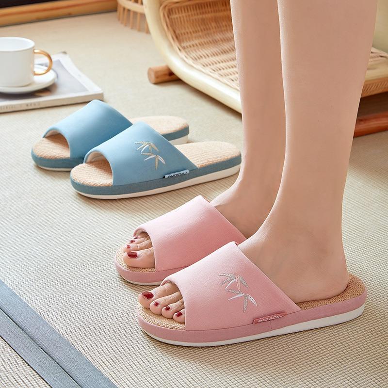 Four Seasons Cotton and Linen Slippers Women's Spring and Autumn Indoor Silent Machine Washable Elderly Linen Slippers Home Men's Household