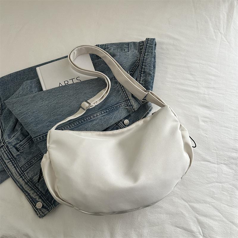 

Премиальная подмышечная сумка из оксфордской парусины, повседневная мягкая сумка, женская весна 2025, новая универсальная и популярная сумка-мессенджер белый