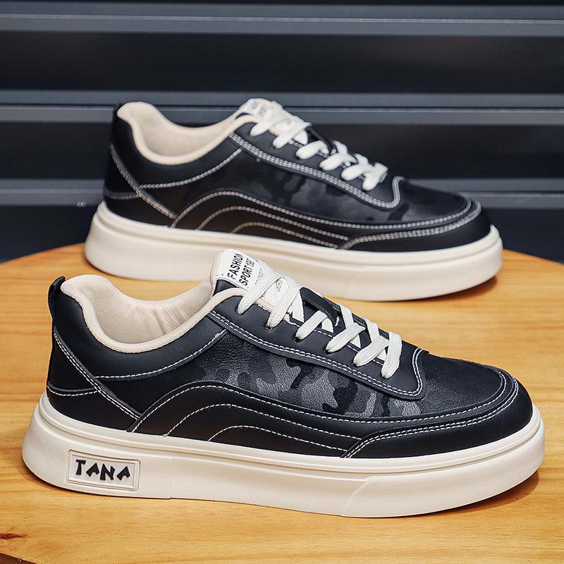 Fashionable Men's Shoes New Sports Casual Shoes Black Board Shoes Versatile Fashion White Shoes Soft Sole Wear-resistant Running Shoes