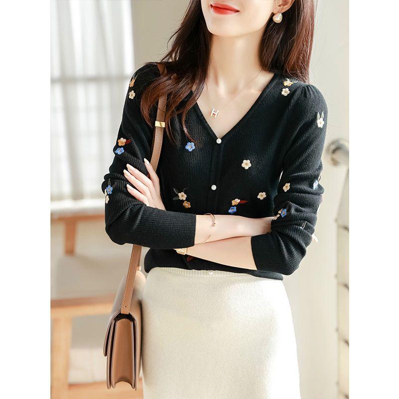 Automne Hiver Nouvelle Mode Col V Manches Longues Pulls Brodés Vêtements pour Femmes Décontracté Tout-Allant Simplicité Tops Tricotés