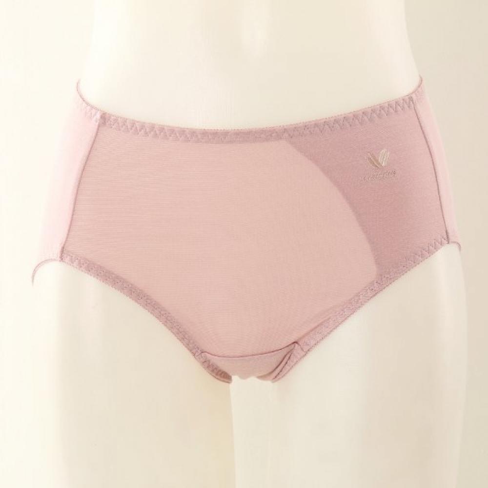 

Wacoal Daily Panties Set Wraps Lower Abdomen 3pcs Wpt4140s Ivory 3-piece set/105(XL)