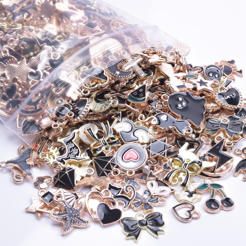30 stuks/partij Willekeurig Gemengde Emaille Bedels Voor Sieraden Maken Benodigdheden Zon Maan Ster Fruit Dier Bedel Hanger Materialen DIY Oorbellen