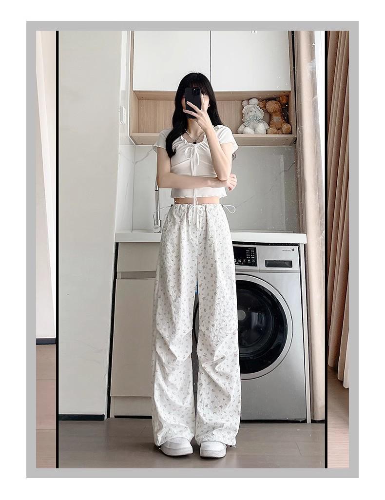 

Женские брюки с высокой посадкой, цветочным принтом и широкими штанинами - Утягивающий дизайн с прямыми штанинами для весны и осени Small белый