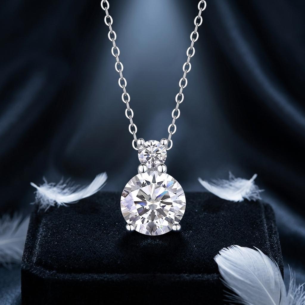 Hot Sale 925 Sterling Silver VVS1 Moissanite Pendant Necklace Jewelry for Women D Color Fine Silver 925 Jewelry Fashion Necklace