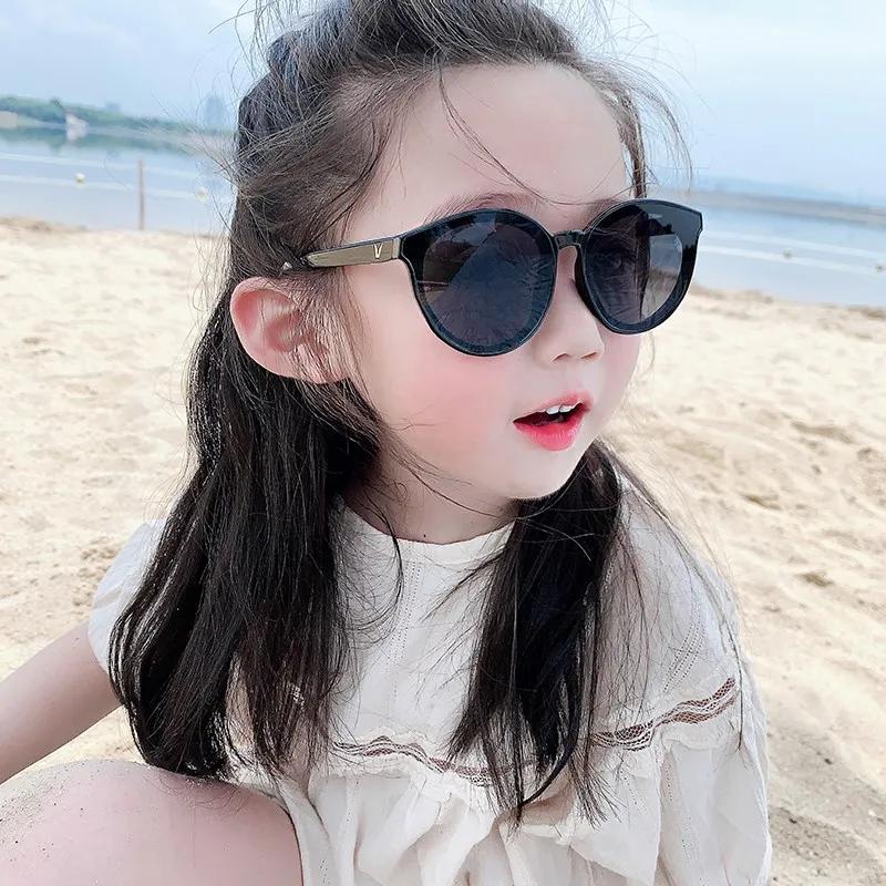 New Children's Retro Sunglasses Summer UV Protection Boys and Girls Sunglasses Baby Comfortable Shade Glasses