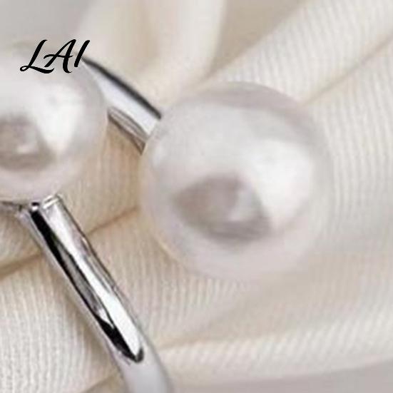 Pearl Combination Brooch Women Scarf Buckle Elegant Versatile Metal Random Arrangement Scarves Clips for Coat Belts Fashion Shirts Gift Ladylike