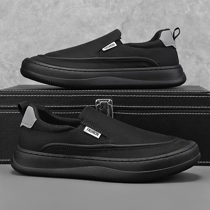 Men's Canvas Casual Shoes 2026 Autumn Fashion Casual Sports Shoes Anti Slip Platform Comfortable Outdoor Sneakers Zapatos Hombre