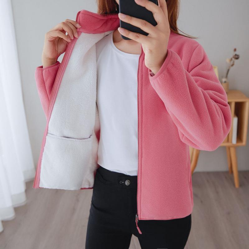 Autumn and Winter Coat Womens Fleece Thickened Warm Fleece Top Comfortable Fit Mother Outfit