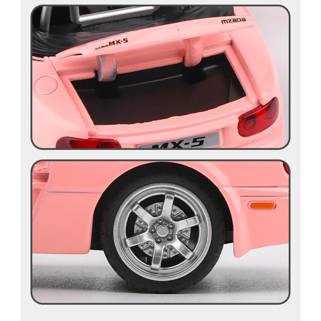 1/32 Mazda MX5 MX-5 Slitina Tlakově litý Model Hračka Auto Zvuk a Světlo Stahovací Dětská Hračka Sběratelský Předmět Dárek k Narozeninám