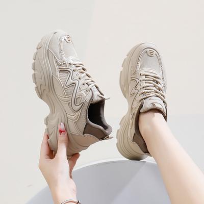 Ins version coréenne chaussures de papa en maille chaussures de sport étudiantes respirantes pour femmes 2025 printemps nouveau chaussures décontractées rehaussantes Q78