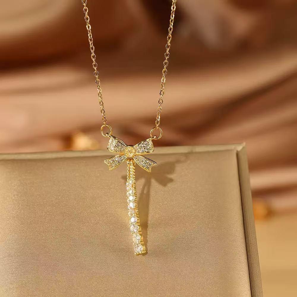 Retro INS Style Multicolor Zircon French Peach Heart Necklace with Diamonds and Titanium Stainless Steel