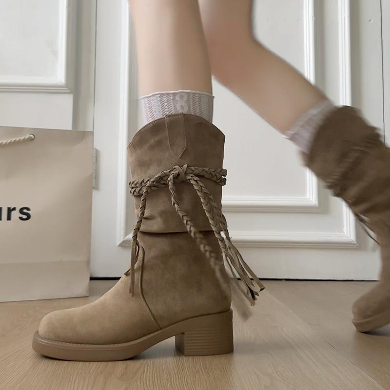 

Ретро бахромчатые рыцарские сапоги женские средней высоты на толстом каблуке 2025 осень и зима европейская станция новый этнический стиль матовые женские сапоги 40 хаки