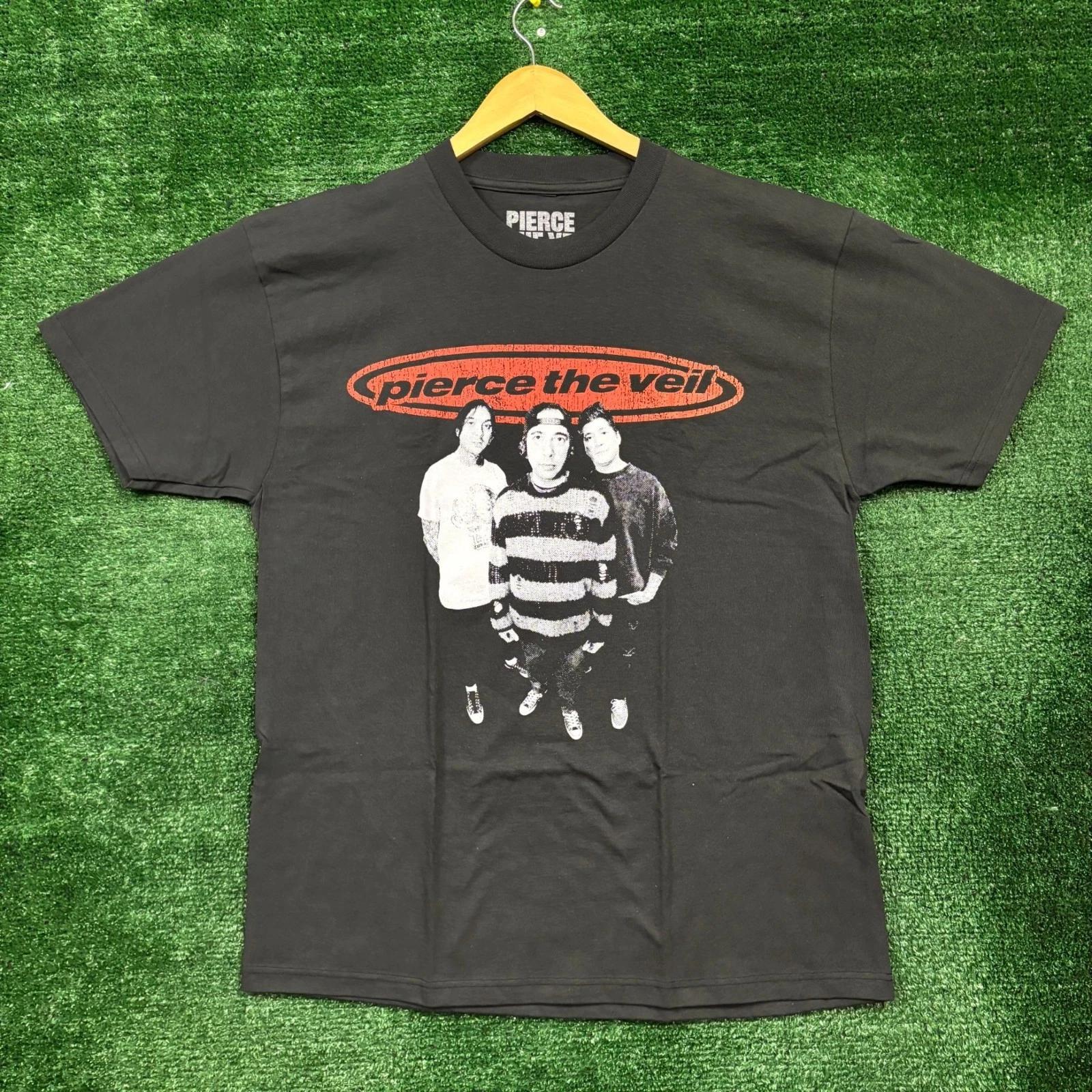 

Pierce the Veil Jaws of Life Poster Rock Band T-shirt Size Large 2XL