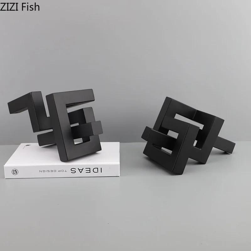 Black Geometric Metal Statue Abstract Artwork Desk Decoration Ornaments Modern Geometric Sculpture Room Aesthetics Decor