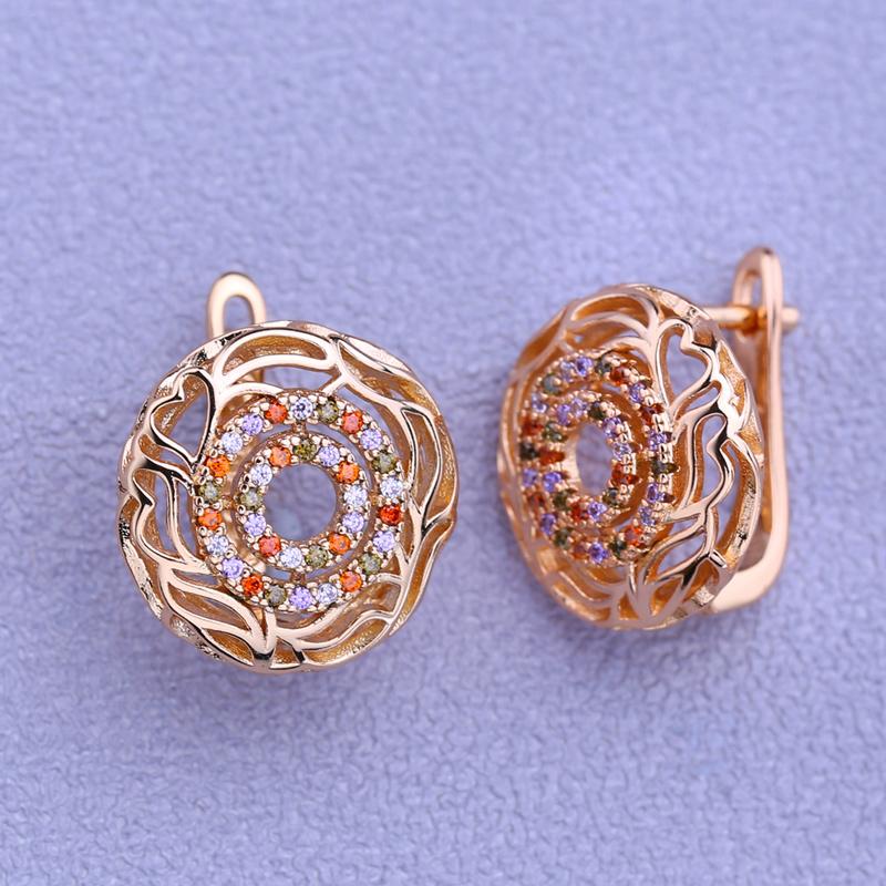 LSOOYH Klämörhängen Rose Gold Color Mode Örhängen För Kvinnor Fjäril Färgglad Cubic Zirconia Hollow Stud Örhängen Smycken