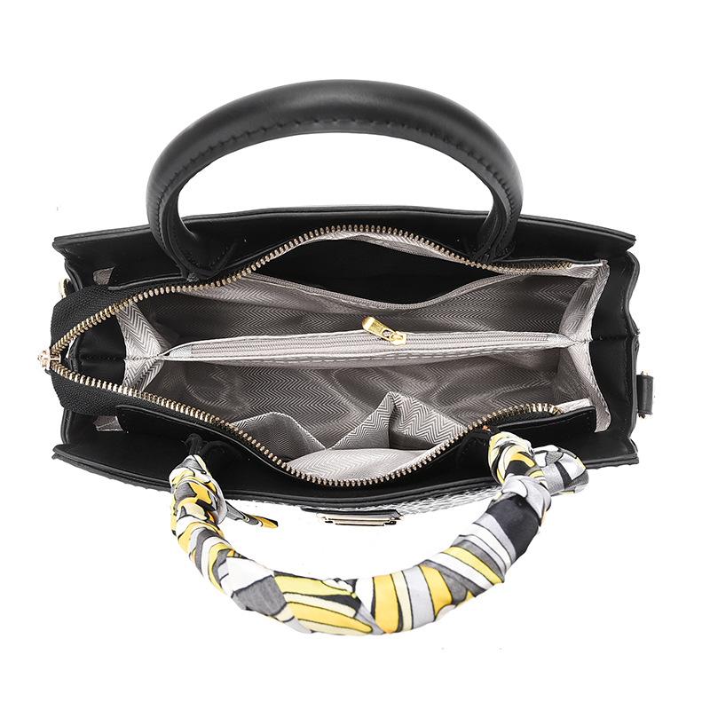 Tasche 2025 neu gespleißte Handtasche mit Krokodilmuster, großes Fassungsvermögen, hochwertige Textur, Umhängetasche