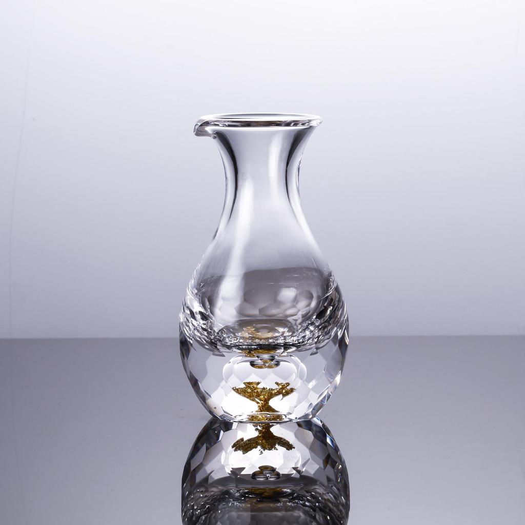 Crystal Baijiu Cups and Decanter Set - Luxury Glassware for Home and Bar Use