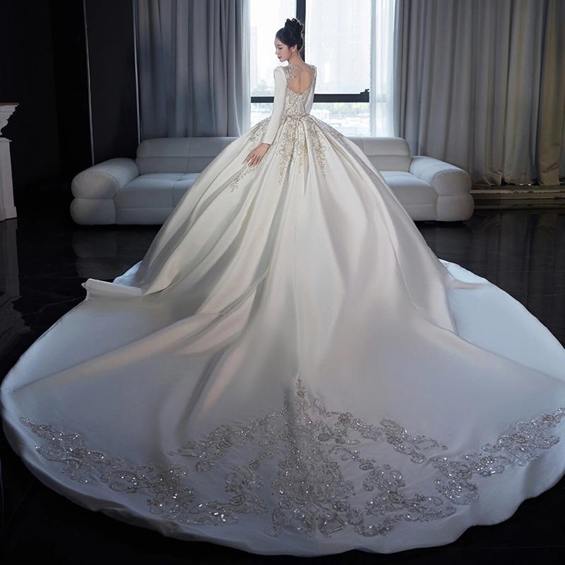 Elegant Long Sleeve Satin Wedding Dress for plus Size Pregnant Women Outgoing Vintage Slimming Winter Wear Korean Style