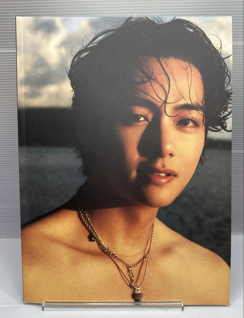 [USED] BTS V TYPE1 Magazine Version Photobook
