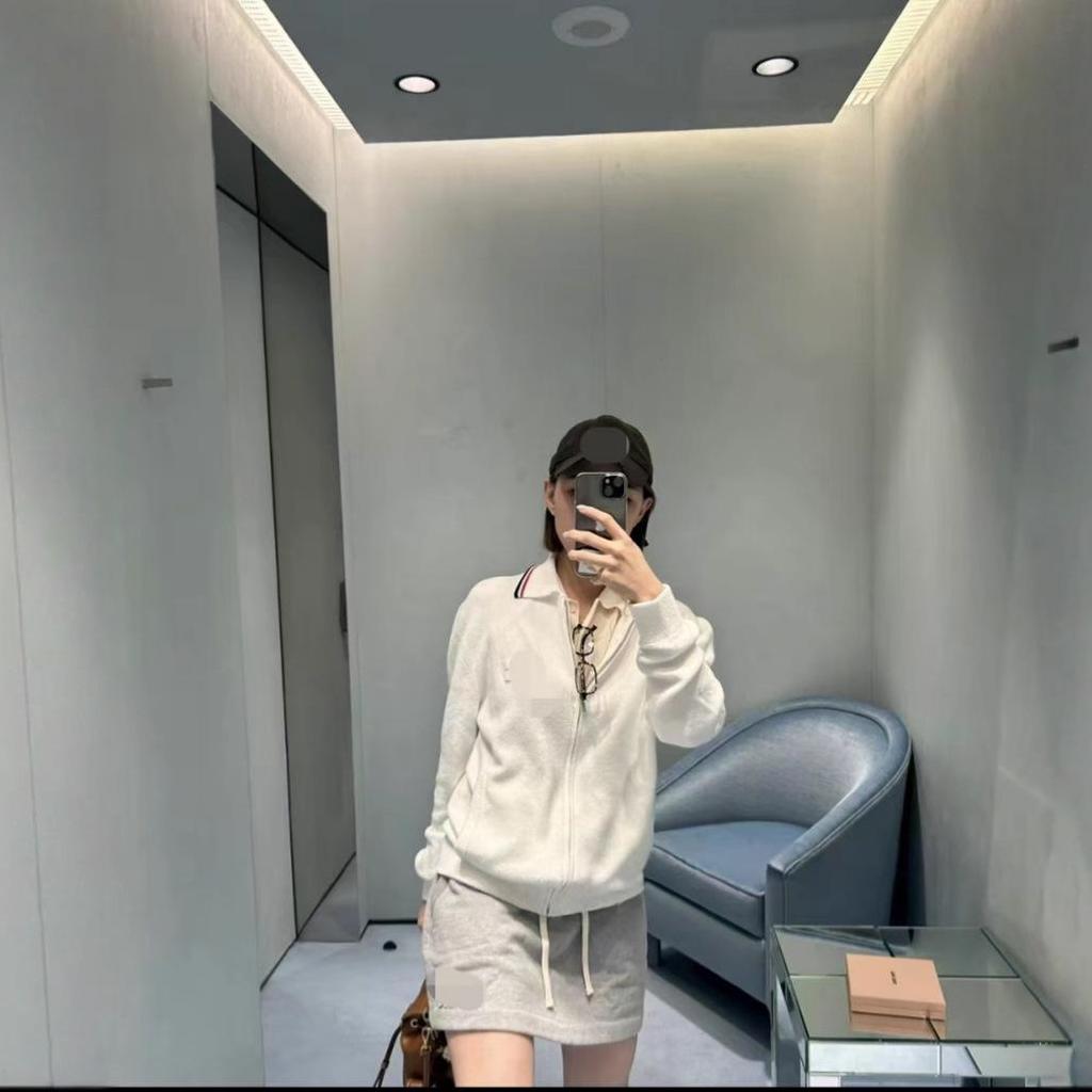 M Brand Unisex Knit Zip-Up Cardigan with 3D Letter Applique and POLO Collar – Early Autumn Collection