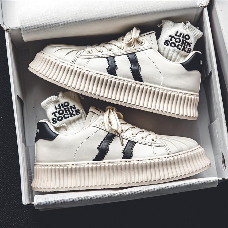 

2024 осень новые мужские низкие кроссовки на толстой подошве зеленый мысок студенческие маленькие белые модные кроссовки для живого спорта мужская обувь 39