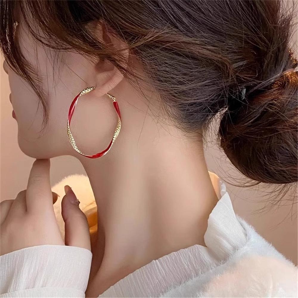 Luxury Female White Red Enamel Round Hoop Earrings Vintage Fashion Gold Color Wedding Jewelry For Women