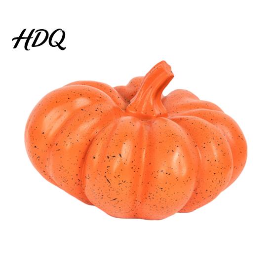 Resin Pumpkin Ornament Halloween Ornaments, Delicate Texture Stable Sculpture, Spotted High-quality Decoration Textured Accents, for TV Cabinet