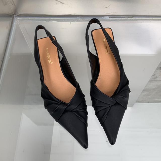 

Летние роскошные брендовые женские бежевые босоножки на высоком каблуке 3 см, дизайнерские серебряные сандалии с острым носком с открытой пяткой, офисные женские туфли для выпускного вечера 6 чёрный