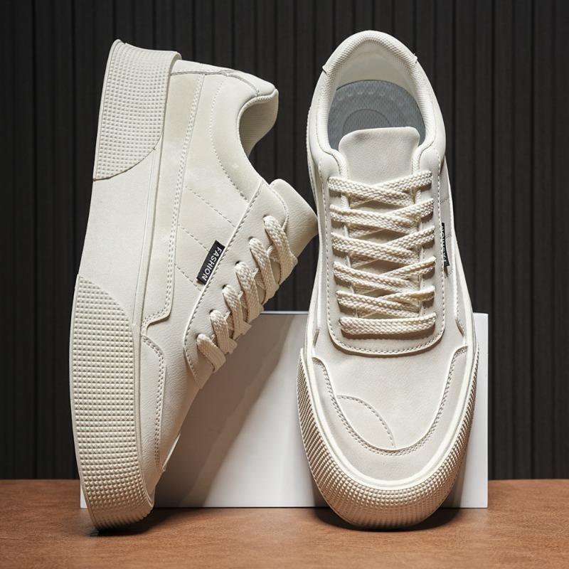 Fashion New Men's Daily Casual Board Shoes Trendy Fashionable Versatile Soft soled Breathable Anti slip Wear resistant Men's Shoes