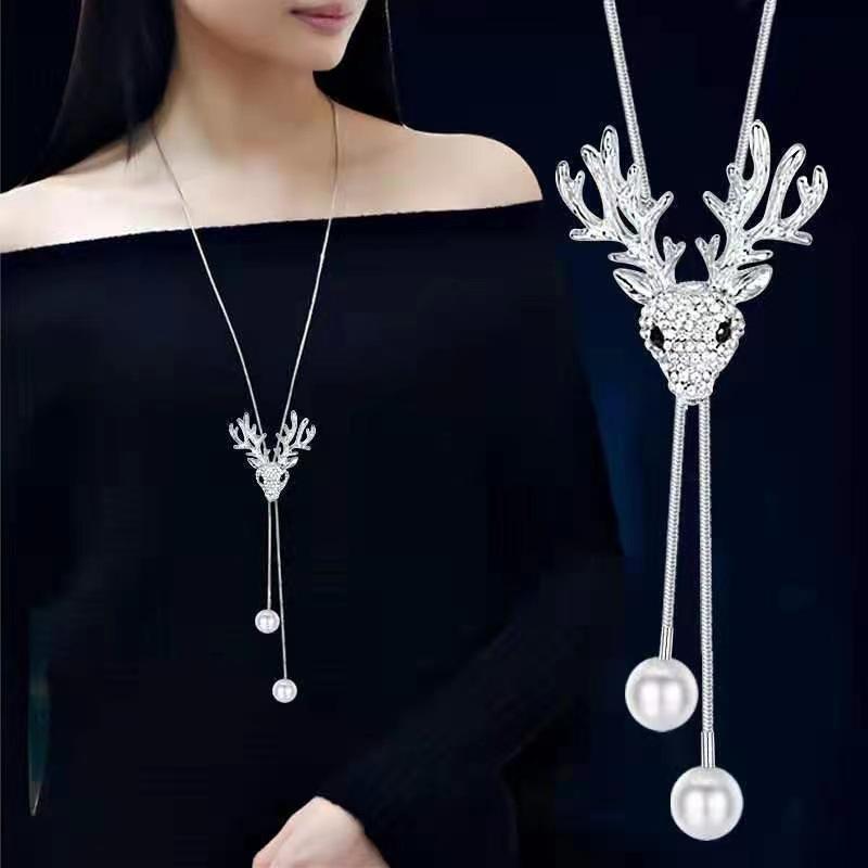 Luxury Non-Fading Korean Fashion Sweater Necklace: Autumn/Winter Women's Niche Design Pendant