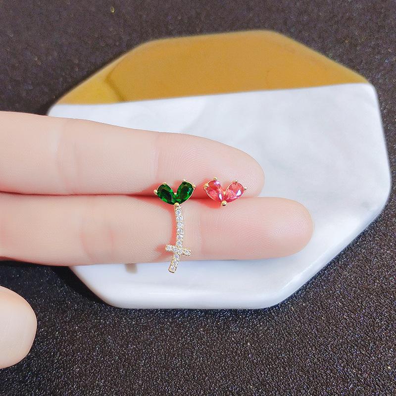 Asymmetrical Love Earrings Without Piercing Earrings for Women In Europe and America Fresh Earrings