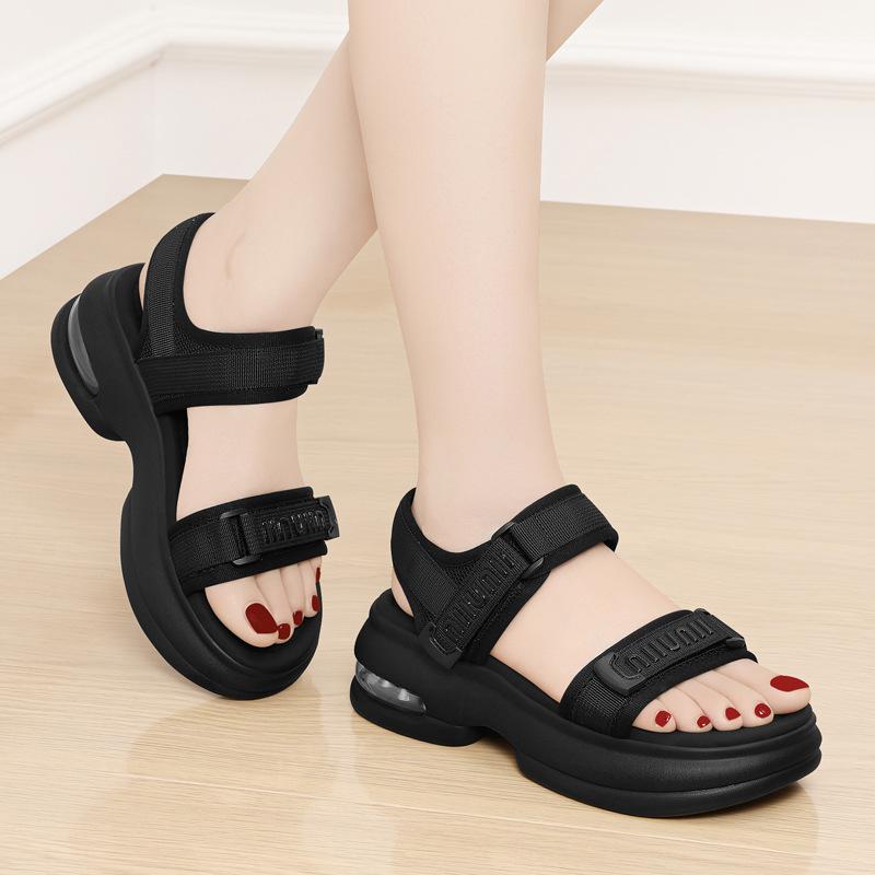 Sandals women s new summer wear breathable and light thick-soled soft-soled Velcro sports fashion versatile women s shoes 35