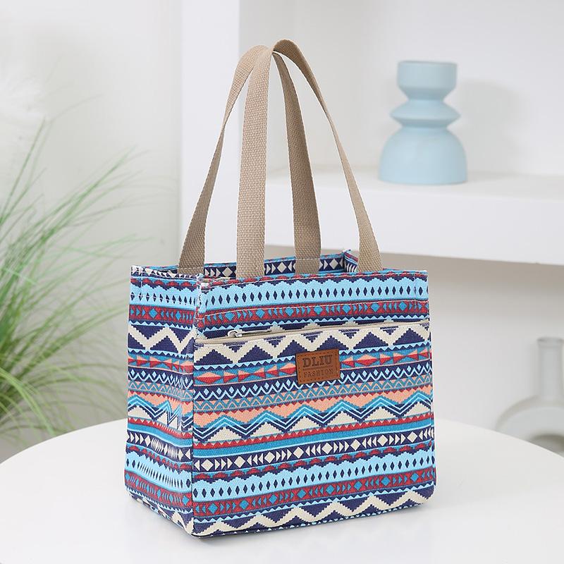 New striped pattern lunch bag with foil insulation and handles for work and commuting