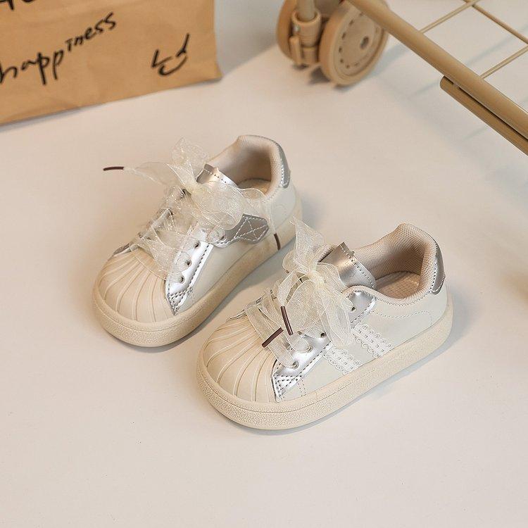 

Children s board shoes 2025 spring and autumn shell head anti-kick baby shoes Velcro medium and small children s casual shoes princess style singl 30 бежевый