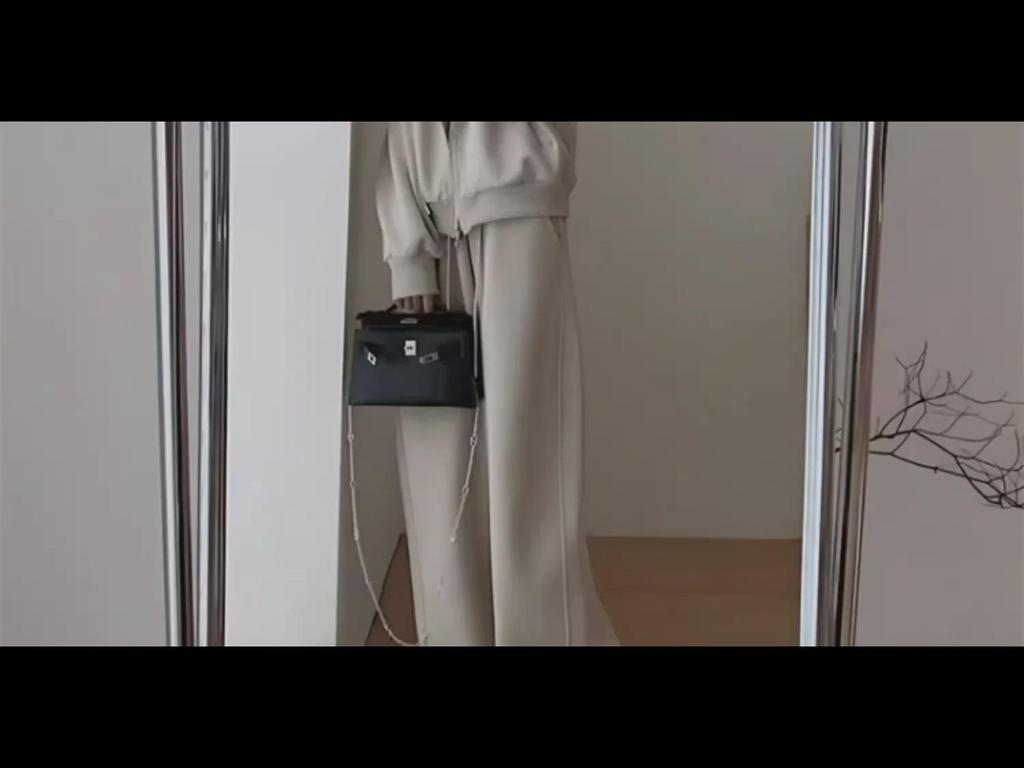 Women's Hong Kong Style Slimming Sweater Sports Suit with Wide-Leg Pants and Hooded Jacket