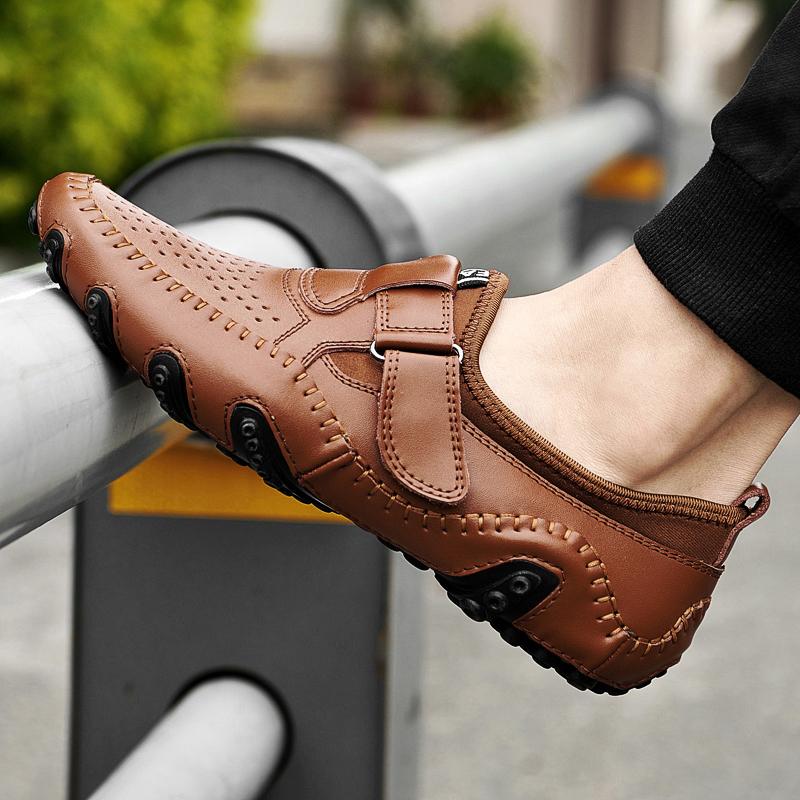 Fashion Summer New Breathable Punching Leather Shoes Men Designer Loafers Quality Non-slip Outdoor Sneakers Adult Men Driving Men Shoes