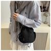 IELGY Nylon Drawstring Drawstring Pocket Shoulder Bag Simple Fashion Casual Literary Style Messenger Bag